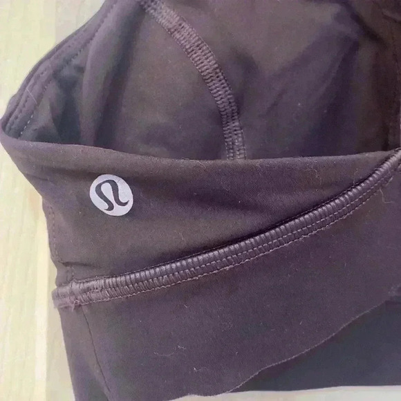 Lululemon Racer Back Sports Bra Dark Navy Size 6 - Picture 3 of 5